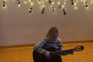 7615A83A-11DB-4EEF-A412-1194D0B3993C