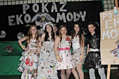 Pokaz EkoMody w gimnazjum maj 2017